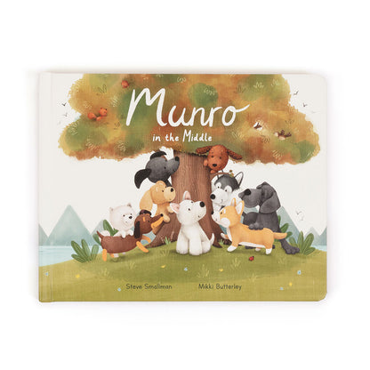 Munro In The Middle Book - US 3173